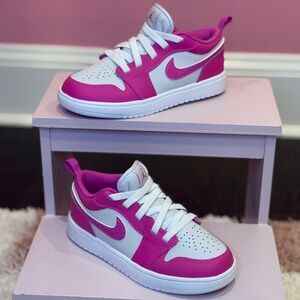 Air Jordan 1 Low ALT PS 'Fire Pink'